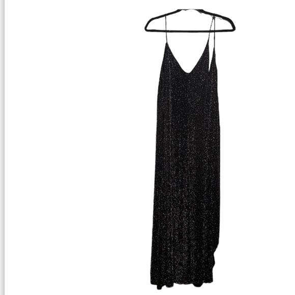 ‼️ SALE ‼️ SHIMMER ELEGANT WRAP DRESS - Picture 3 of 5